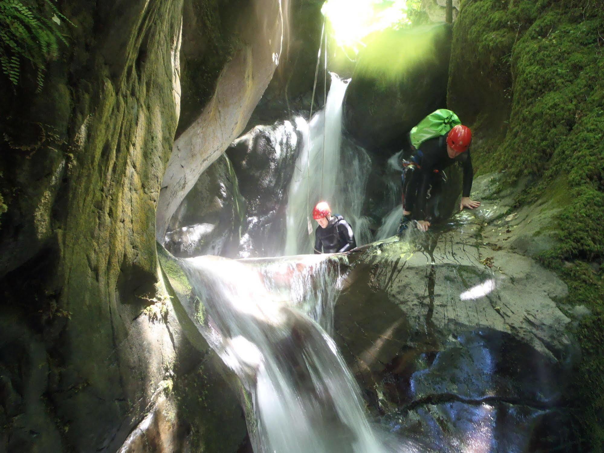 Pyrenees Emotions, Eco-Responsables, Nature, Sports Aventures Malvezie Экстерьер фото
